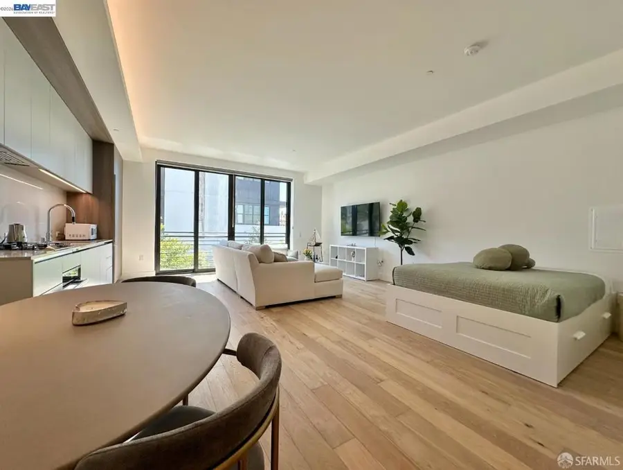 1 Bristol #302, San Francisco, CA 94130 - #3