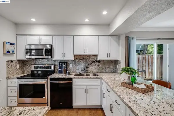 408 Old Orchard Ct, Danville, CA 94526