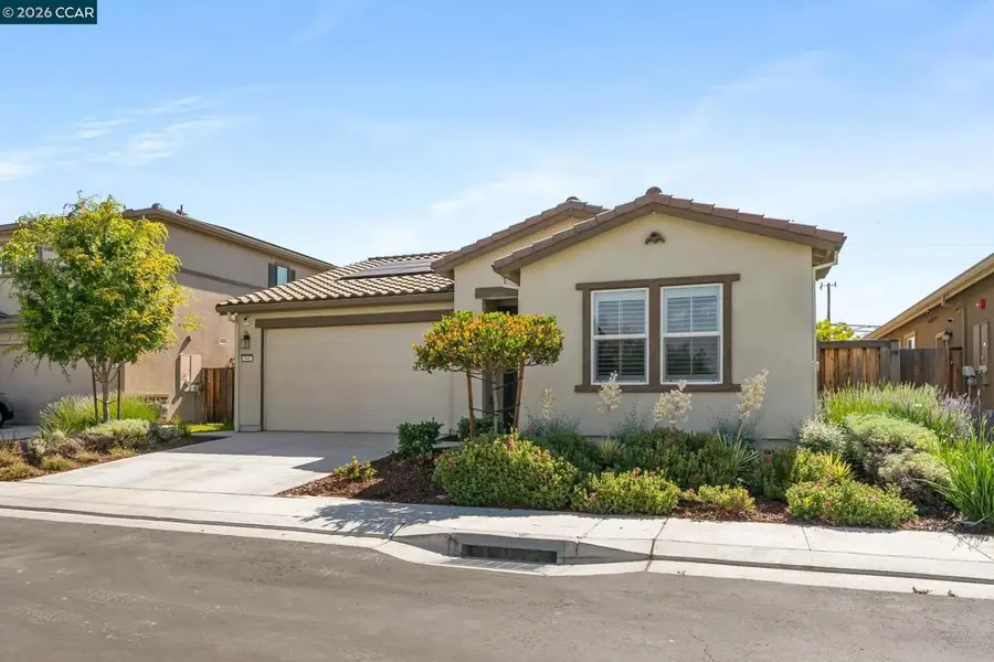 540 Vanek Dr., Oakley, CA 94561 - #3