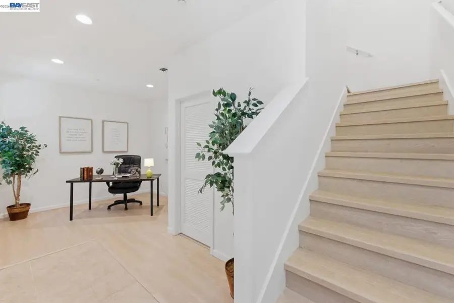 6677 S Mariposa Ln, Dublin, CA 94568 - #3