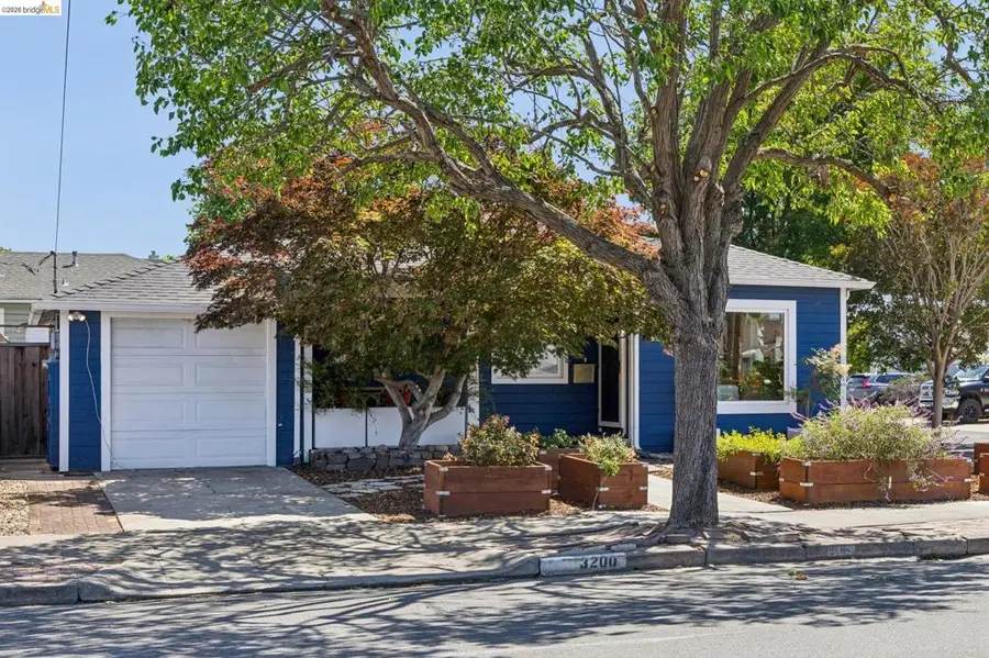 3200 Mcbryde Ave, Richmond, CA 94804 - #3