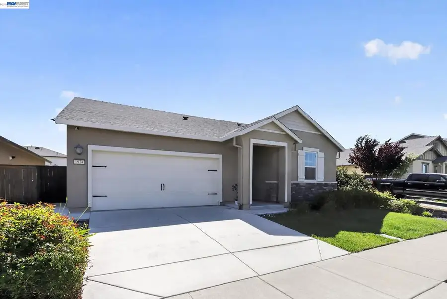 1974 Garden Ln, Rio Vista, CA 94571 - #2