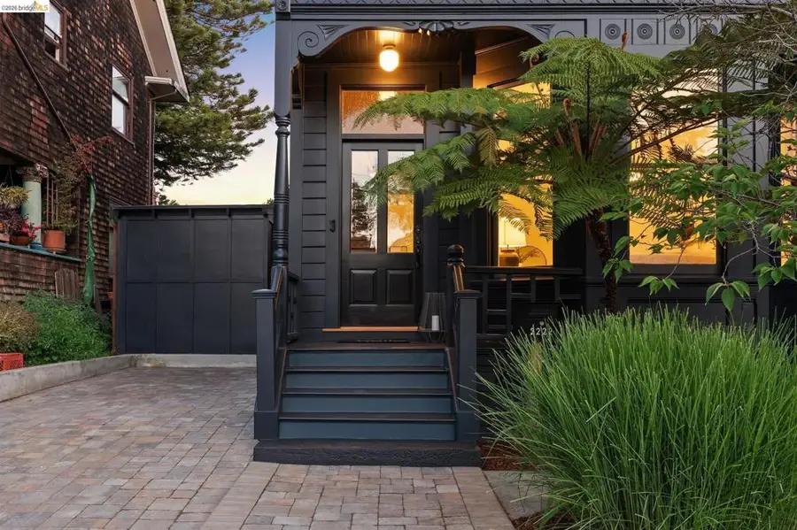 2222 Blake St, Berkeley, CA 94704 - #2