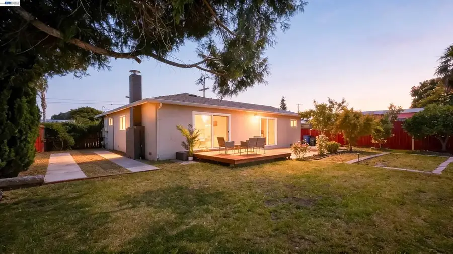 1341 Mcfarlane Ln, Hayward, CA 94544 - #2