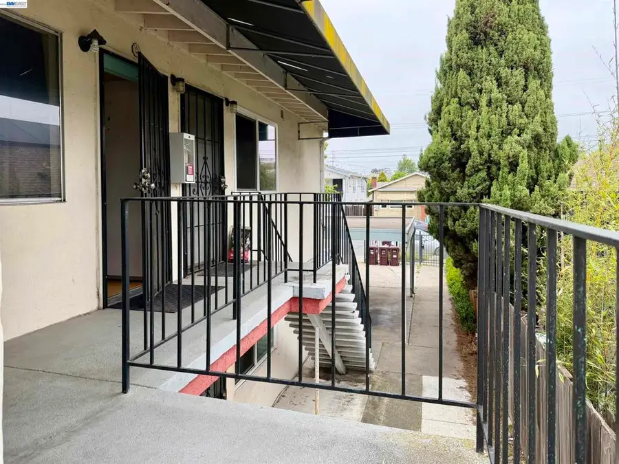 2828 Viola St, Oakland, CA 94619 - #3