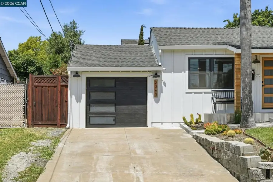 2363 Hemlock Ave, Concord, CA 94520 - #3