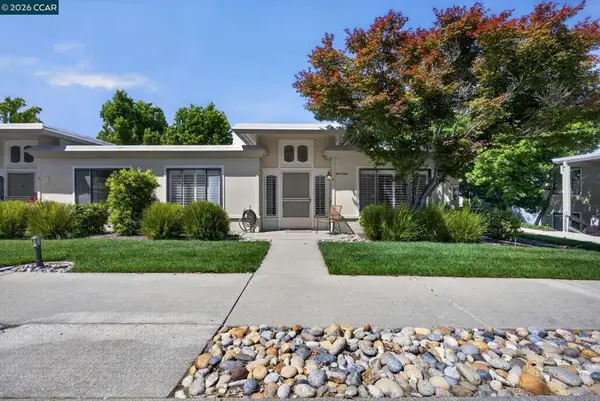 1124 Oakmont Dr #4, Walnut Creek, CA 94595