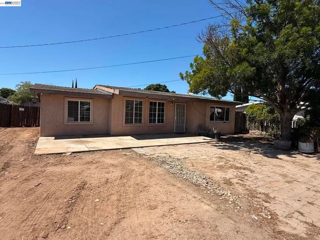1753 S Carpenter Rd, Modesto, CA 95351 - #1