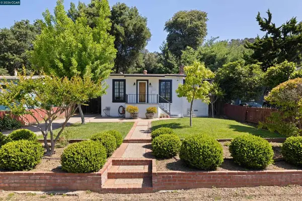6366 Sunnymere Ave, Oakland, CA 94605