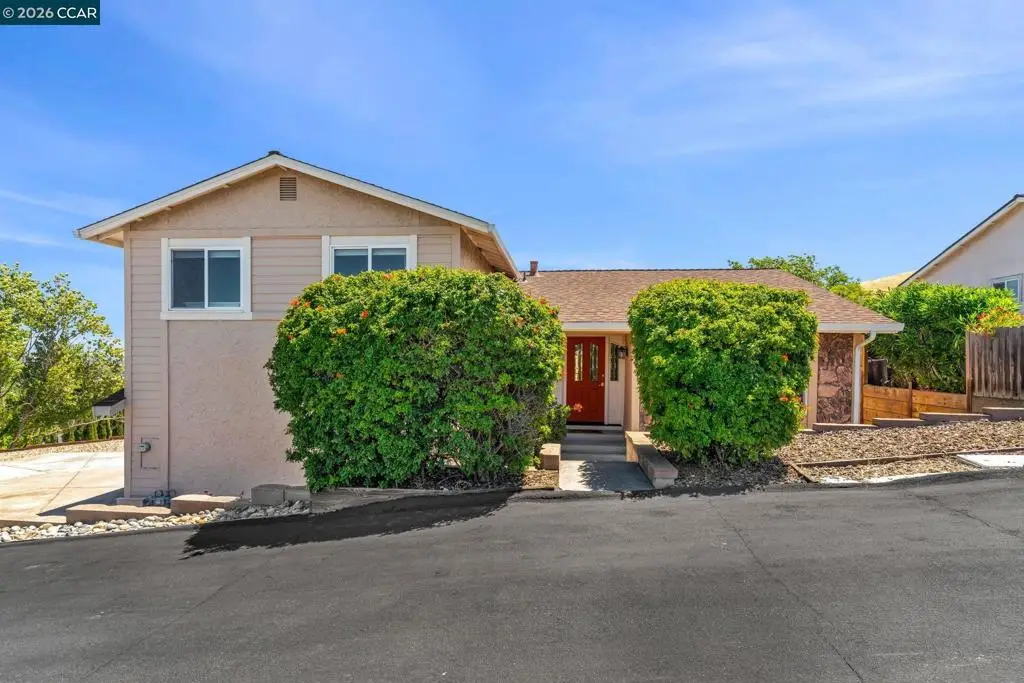 2240 Westwood Ln, Pittsburg, CA 94565 - #1