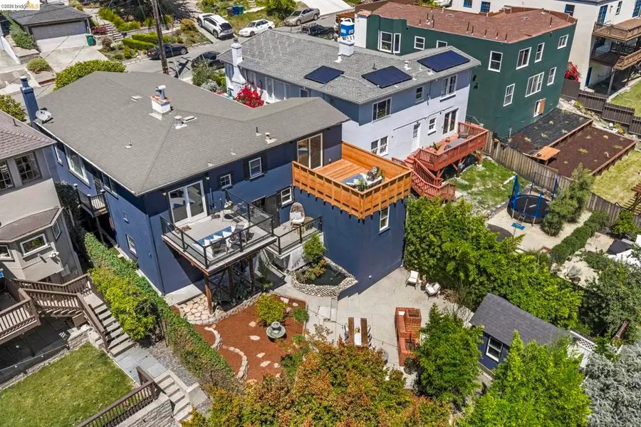 791 Santa Ray Avenue, Oakland, CA 94610 - #2