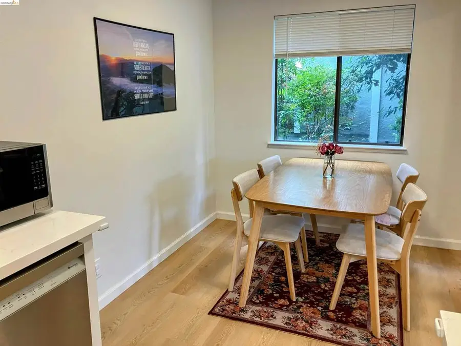8761 Mountain Blvd #11, Oakland, CA 94605 - #2