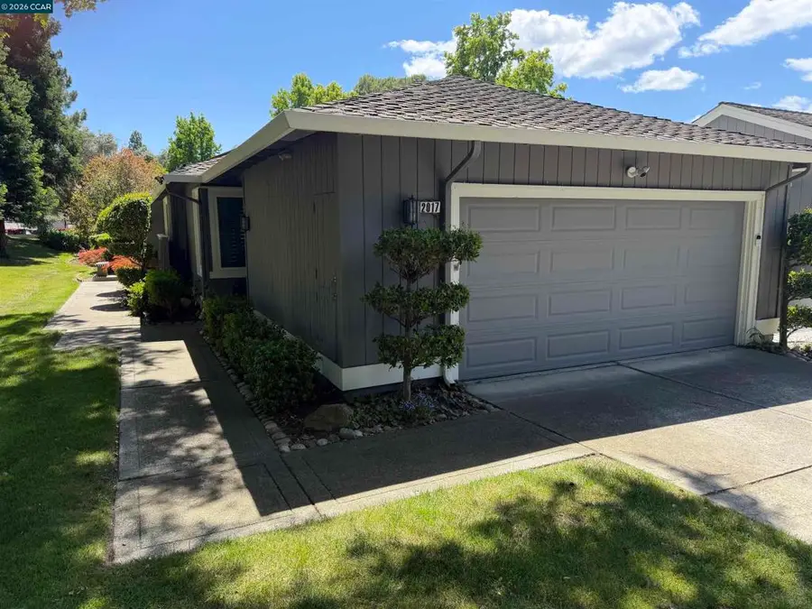 2017 W Rancho Verde Cir, Danville, CA 94526 - #2