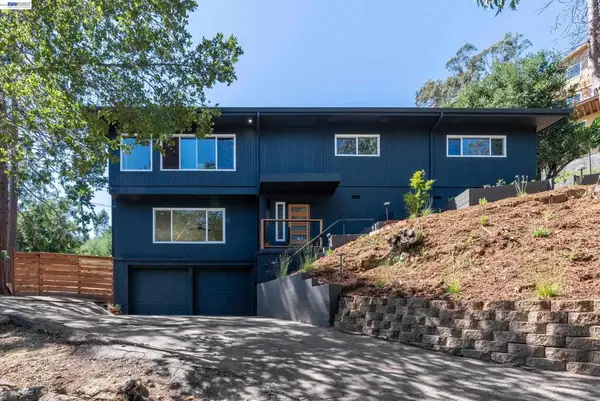 4827 Trinidad, Oakland, CA 94602
