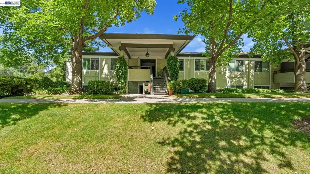 2128 Tice Creek Dr #3, Walnut Creek, CA 94595 - #1