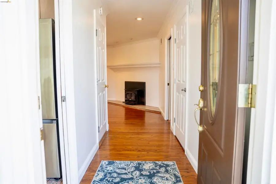 64 Washington St, Novato, CA 94947 - #3
