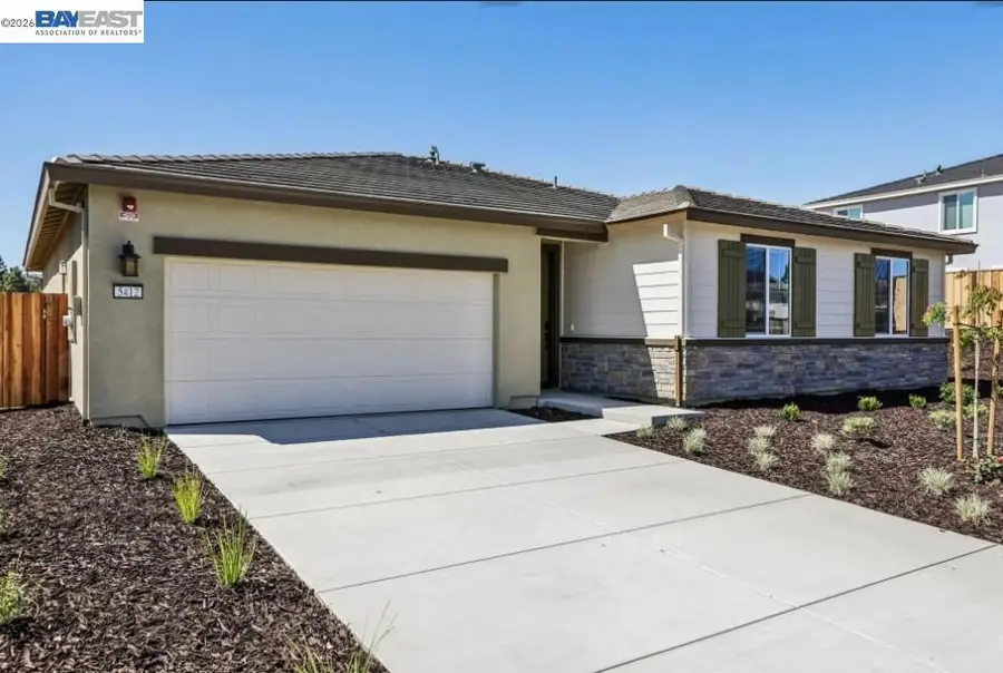 5412 Golden Eagle Street, Antioch, CA 94531 - #2