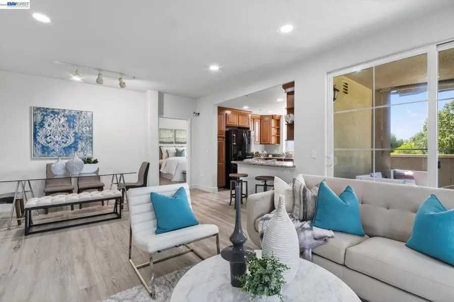 600 S Abel St #214, Milpitas, CA 95035 - #2