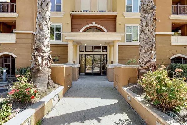 2220 Gellert Blvd #4303, South San Francisco, CA 94080