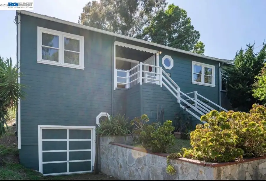 8041 Greenly Dr, Oakland, CA 94605 - #2