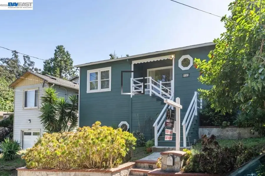 8041 Greenly Dr, Oakland, CA 94605 - #3
