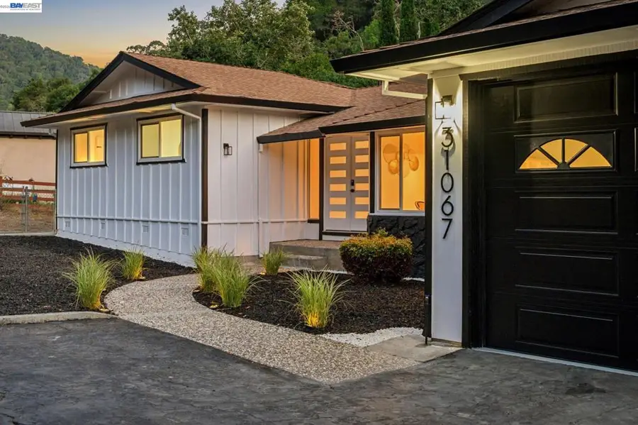 31067 Palomares Rd, Castro Valley, CA 94552 - #3