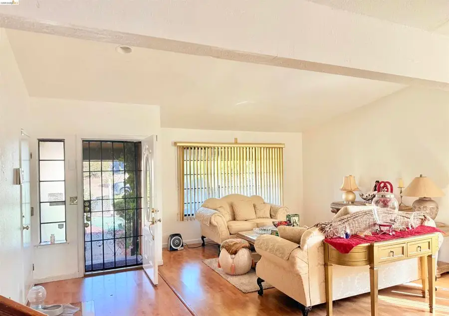133 Meadowlark Way, Hercules, CA 94547 - #2