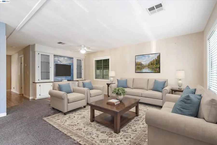3263 Vineyard Ave, Pleasanton, CA 94566 - #3