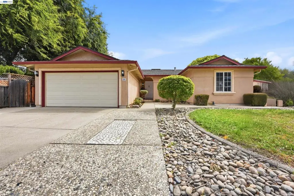 37658 Canterbury St, Fremont, CA 94536 - #1