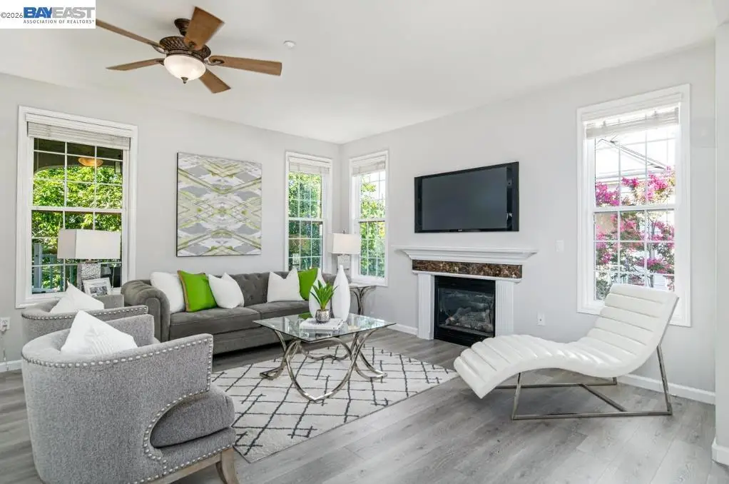 3709 Whitworth Dr, Dublin, CA 94568 - #1