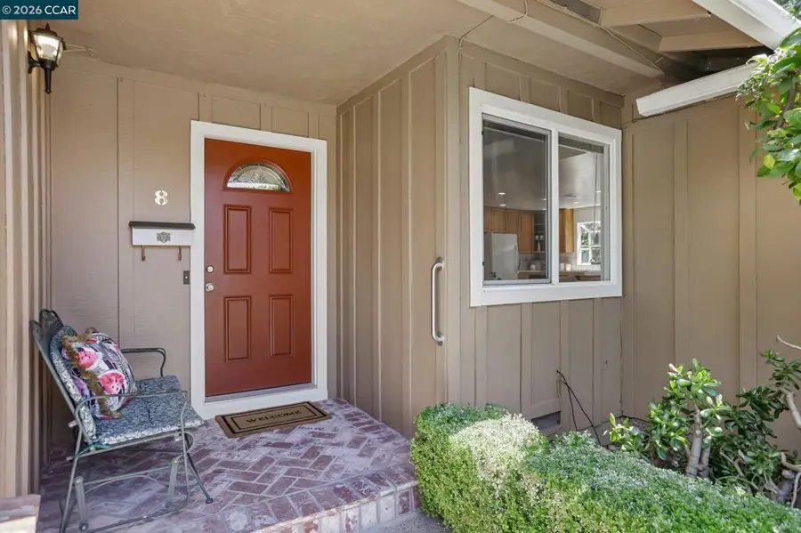 8 Bristol Ct, Pleasant Hill, CA 94523 - #3