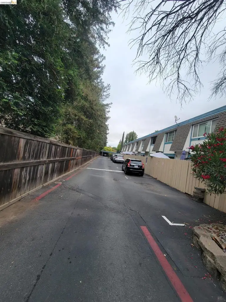 3905 Clayton Rd #12, Concord, CA 94521 - #2