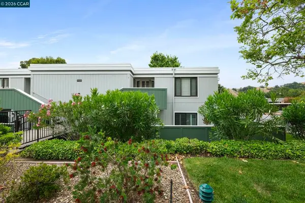 1100 Singinqwood #8, Walnut Creek, CA 94595