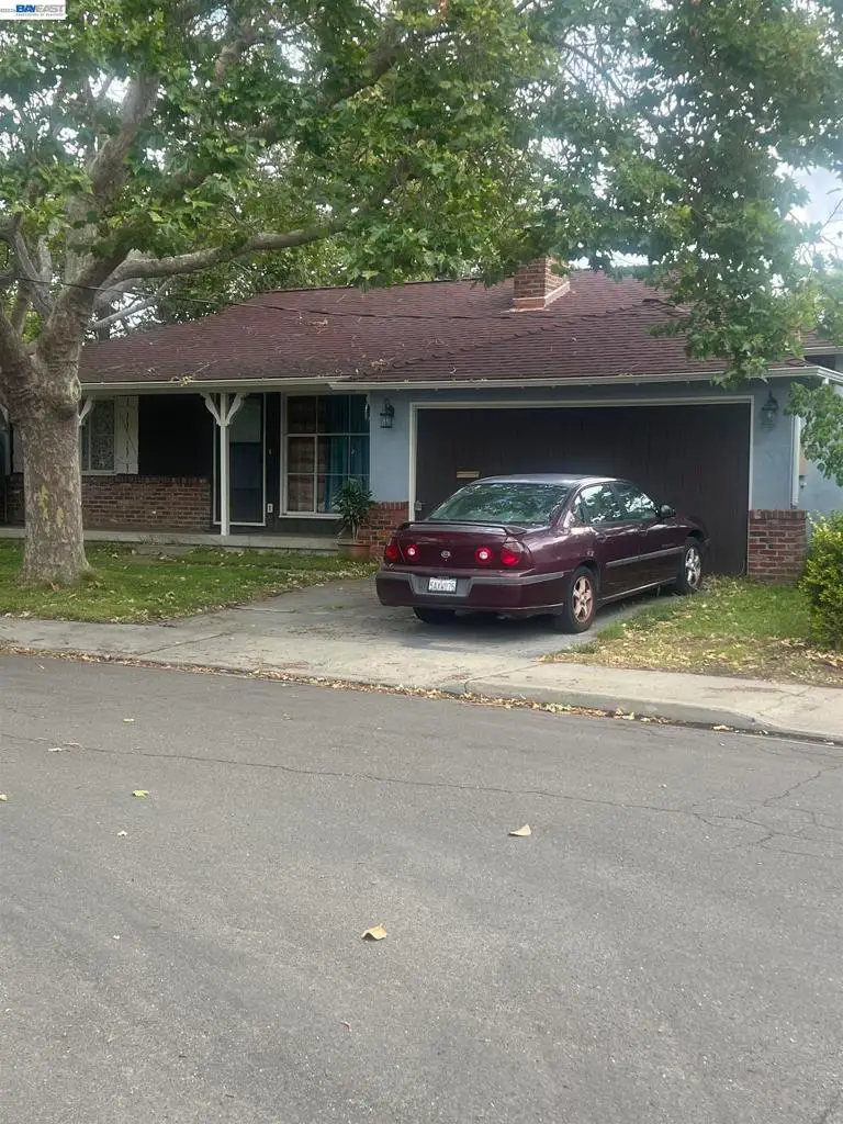 17018 Via Tomar, San Lorenzo, CA 94580 - #1