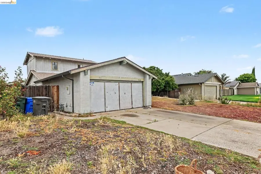 5029 Teakwood Dr, Oakley, CA 94561 - #3