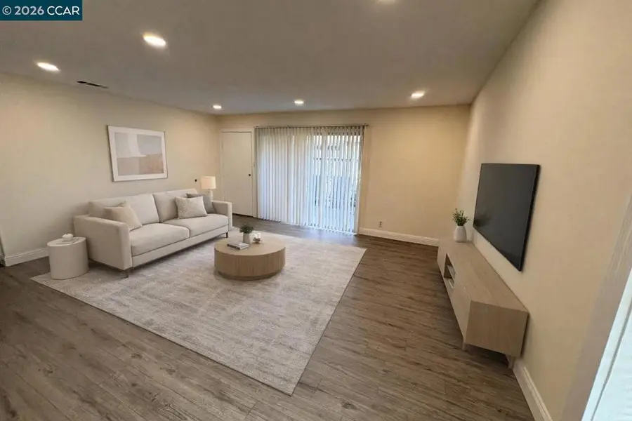 5451 Roundtree Pl #F, Concord, CA 94521 - #3
