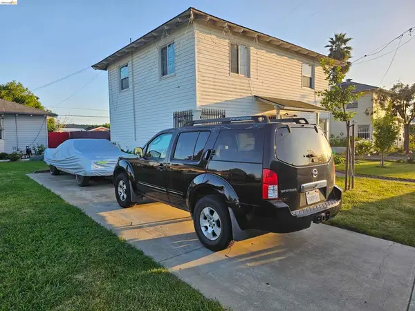 154 West Chanslor Ave, Richmond, CA 94801