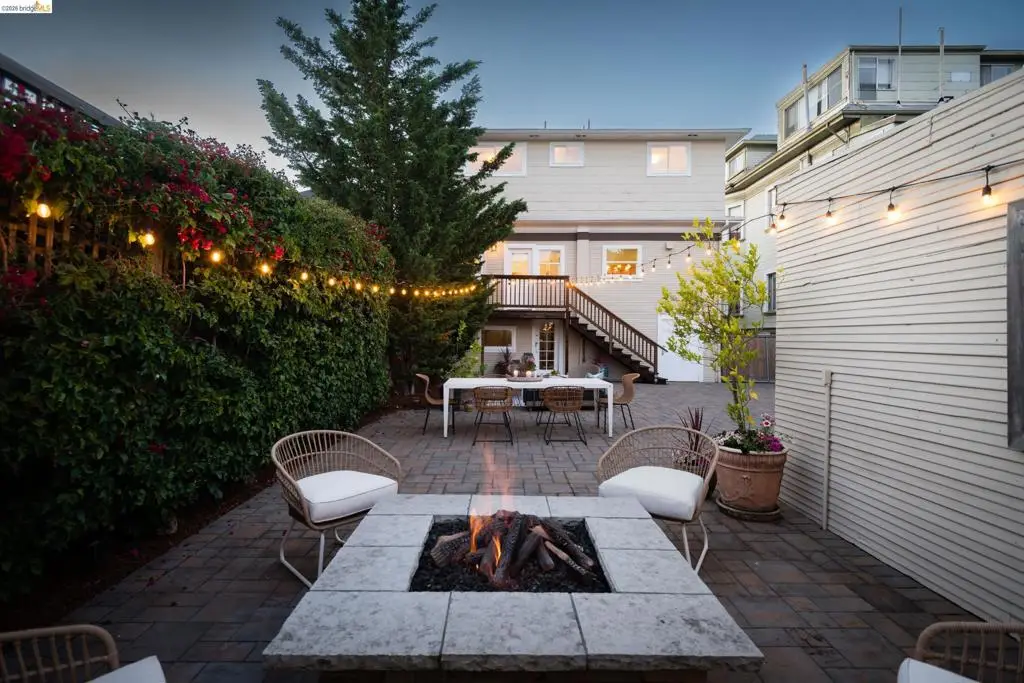 725 54th St, Oakland, CA 94609 - #1