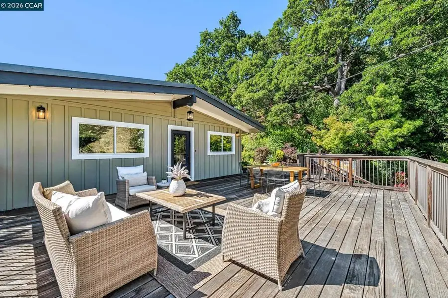 3241 Judith Ln, Lafayette, CA 94549 - #2