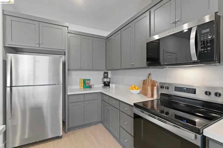500 Somi Ct #209, Hayward, CA 94544 - #3