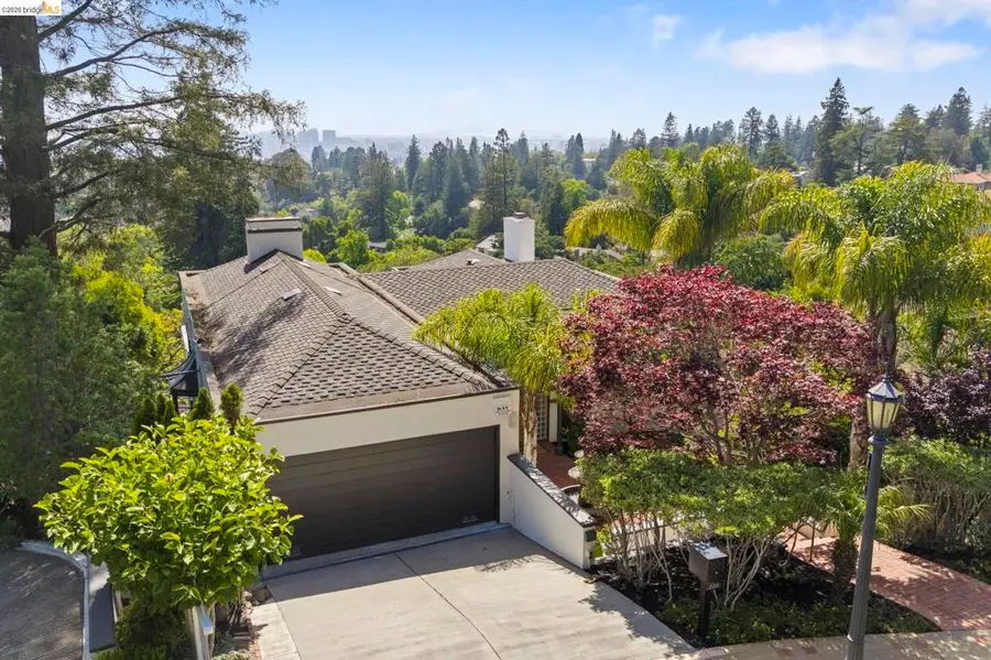 110 Somerset Rd, Piedmont, CA 94611 - #3