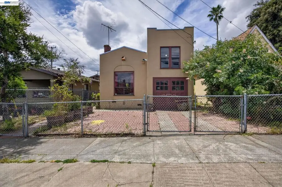 1227 E 33rd St, Oakland, CA 94610 - #2