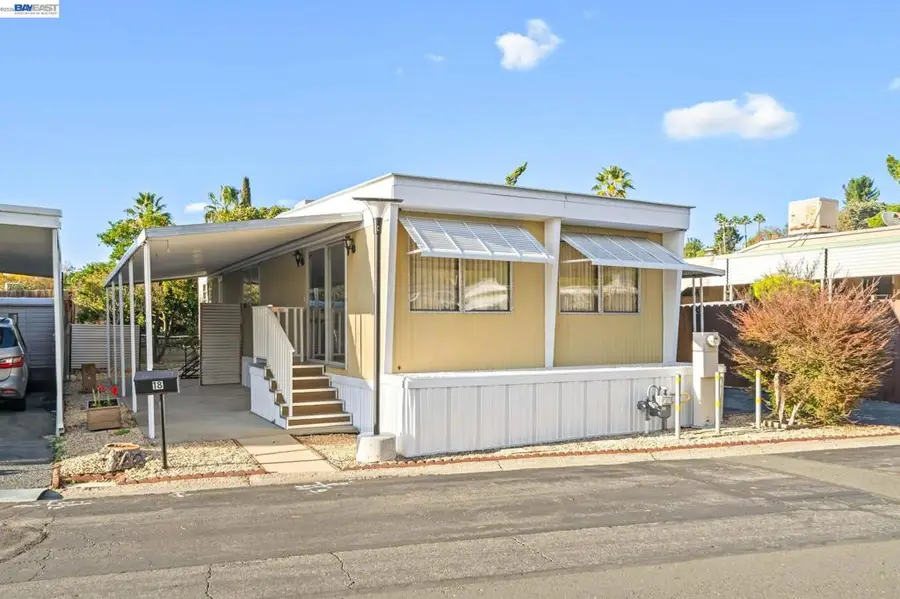 18 Galloway Dr, Concord, CA 94520 - #3