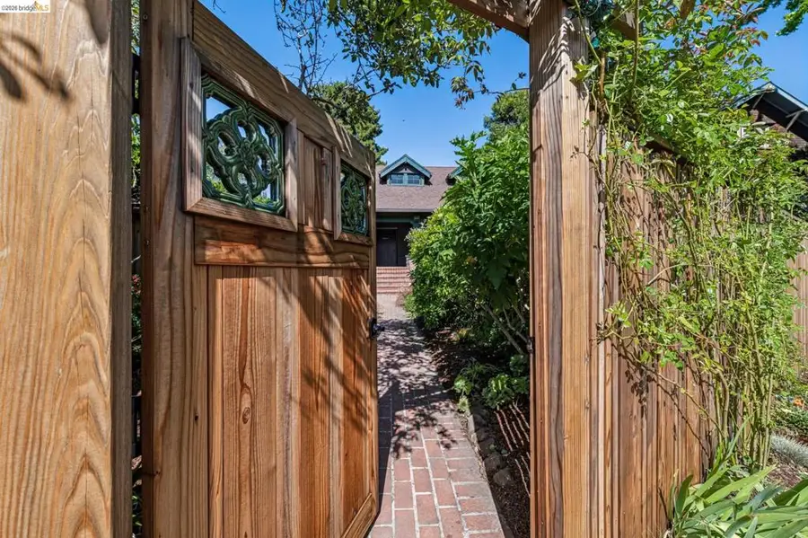 2953 Hillegass Ave, Berkeley, CA 94705 - #3