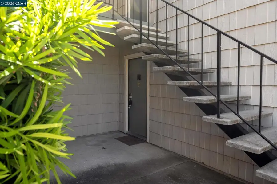 2890 Treat Blvd #7, Concord, CA 94518 - #3