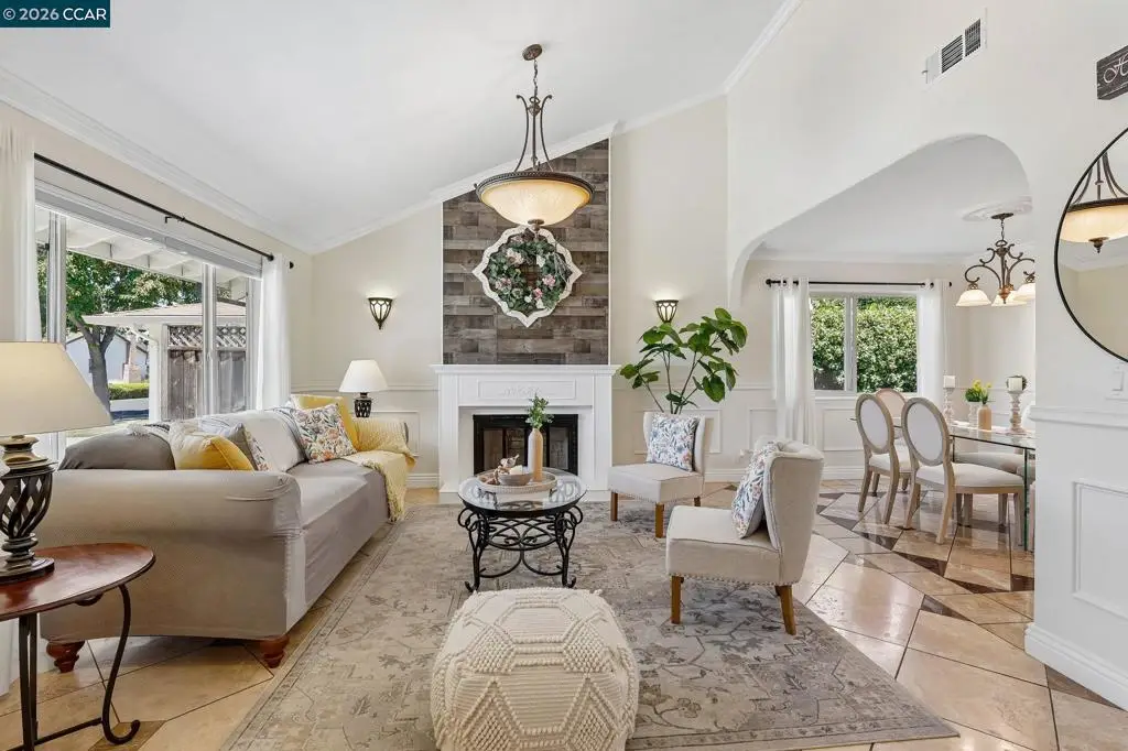 36874 Laurel St, Newark, CA 94560 - #1