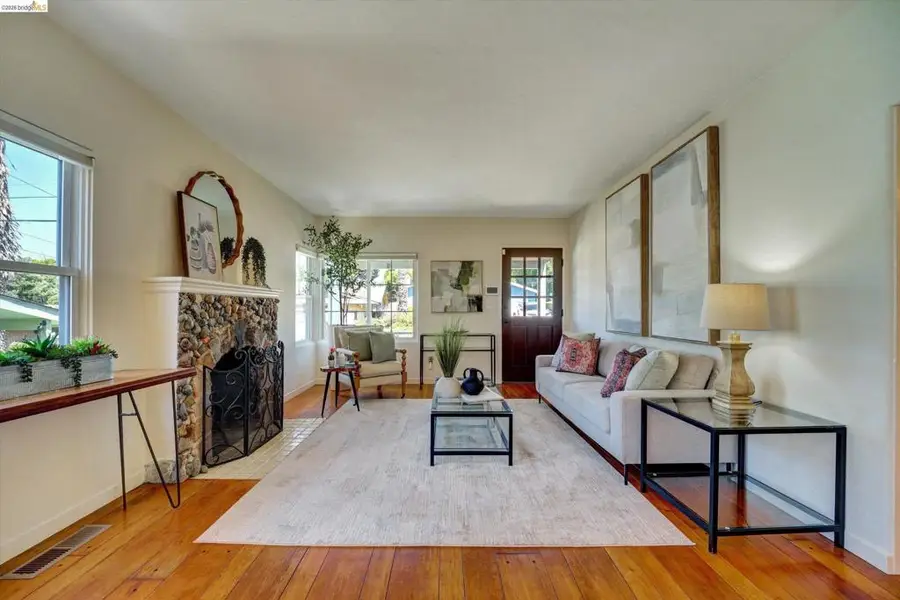 4080 Kuhnle Ave, Oakland, CA 94605 - #3