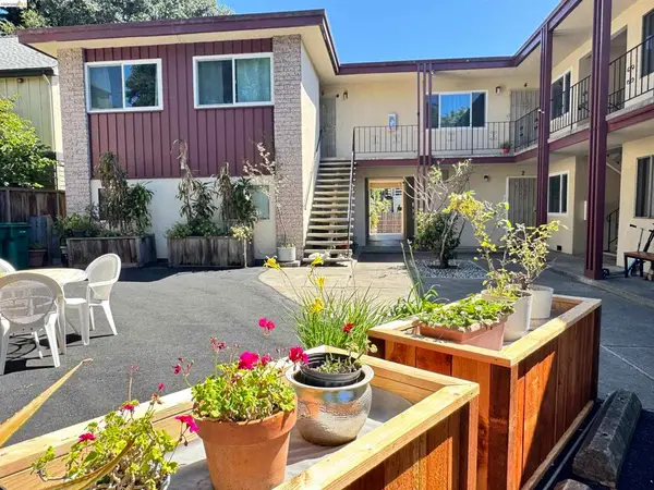3812 Whittle Ave, Oakland, CA 94602