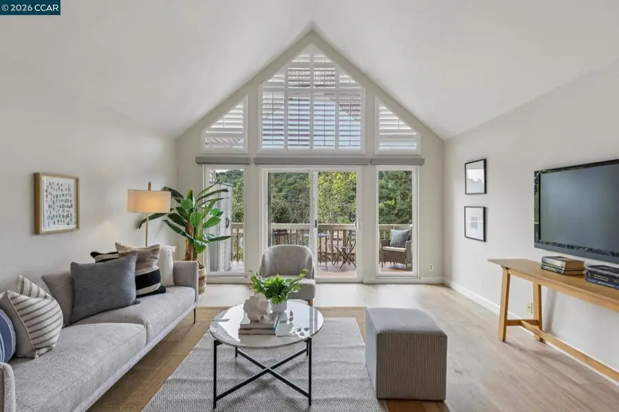 122 Ascot Ct #B, Moraga, CA 94556 - #2