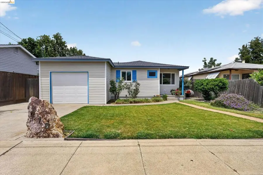 218 W Madill St, Antioch, CA 94509 - #2